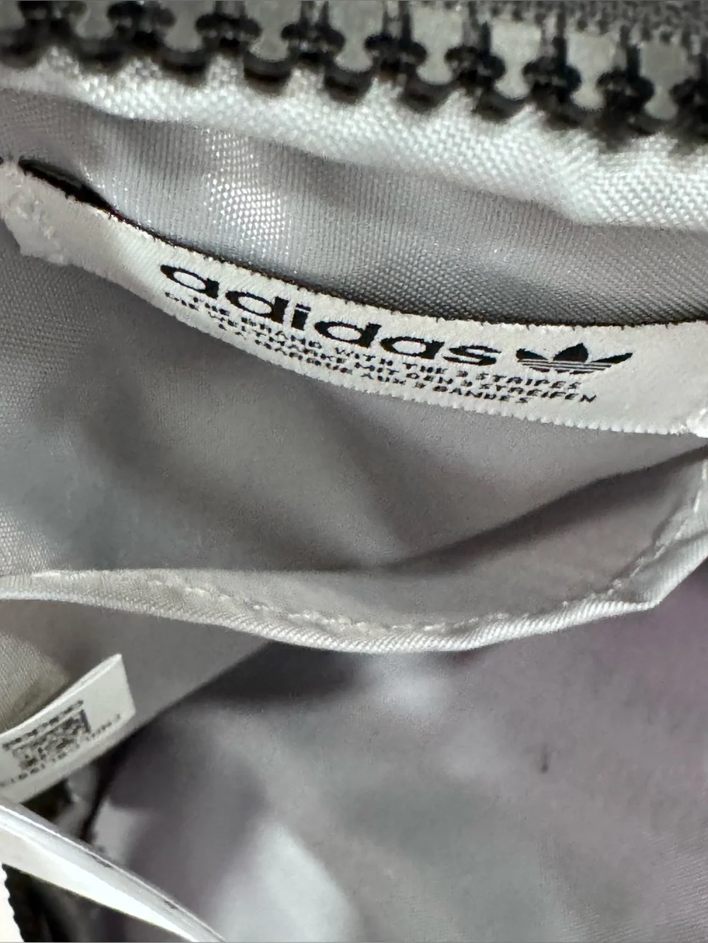 Adidas Originals Iridescent Holographic Festival Crossbody Bag NWOT